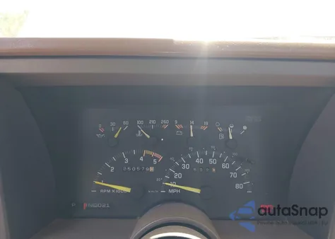 1992 Chevrolet Gmt-400 C1500 из США, поврежденный, VIN 1GCDC14K5NZ190911